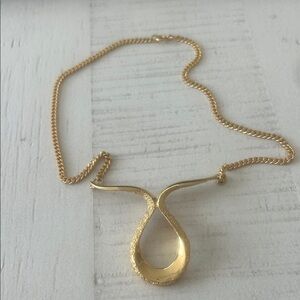 Vintage gold necklace